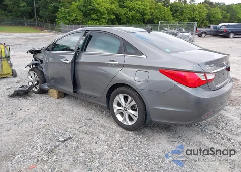 2013 Hyundai Sonata Limited z USA, uszkodzony, nr VIN 5NPEC4AC6DH673347